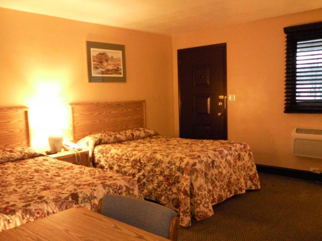 Colonial Inn Mercer-Grove City Rom bilde